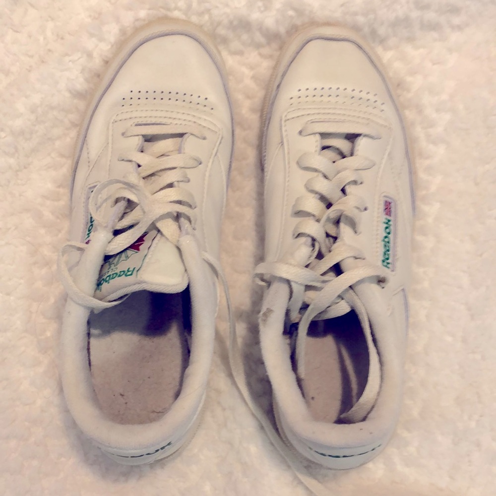 Reebok Club C 85 “Vintage White” Sneaker, Sz 9